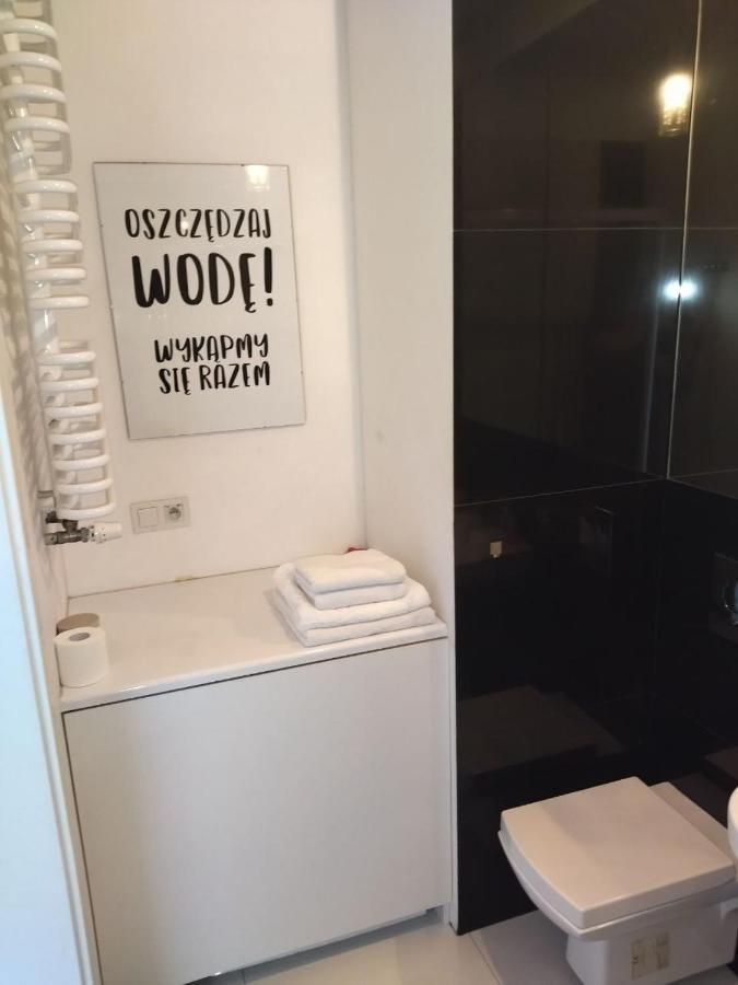House4You Apartament Sakura Airport Chopin Warszawa Eksteriør bilde